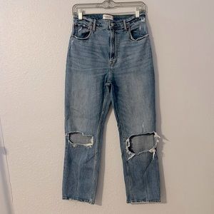 Abercrombie & Fitch The Ankle Straight Ultra High Jeans